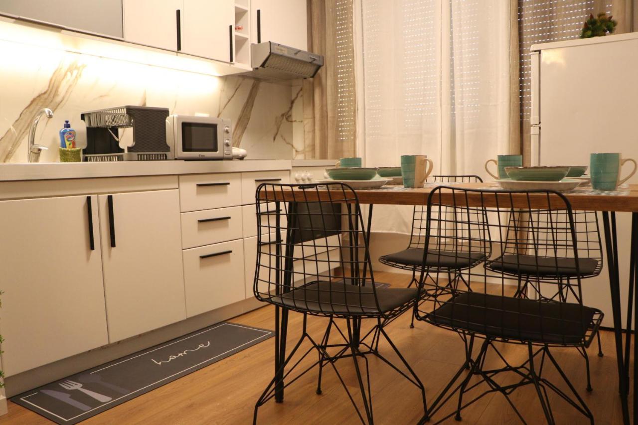 Pine Apartment Τίρανα Εξωτερικό φωτογραφία